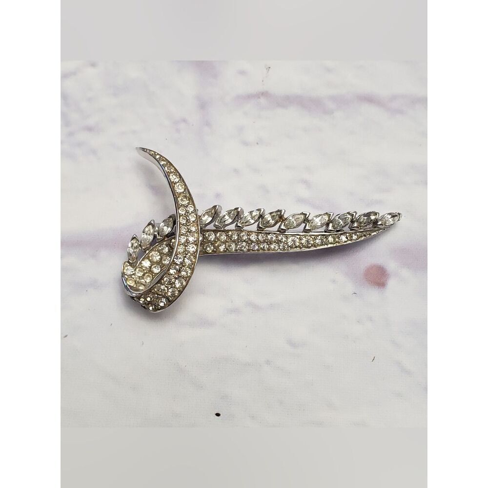 VINTAGE SIGNED BOUCHER Swirl Rhinestone Silver-tone Brooch